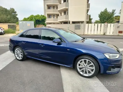 Usata Audi A4 S-Line 190 CV (139 kW) 2020 Blu Berlina