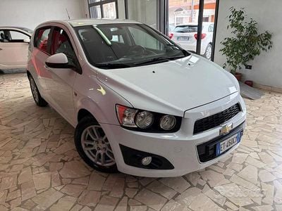 Usata Chevrolet Aveo LTZ 86 CV (63 kW) 2013 Bianco Berlina
