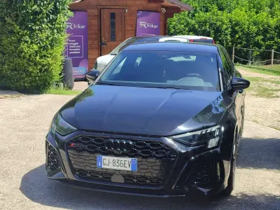 Usata Audi RS3 Ambiente 400 CV (294 kW) 2022 Nero Berlina