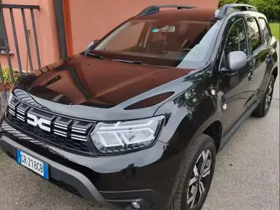 Usata Dacia Duster 101 CV (74 kW) 2023 Nero SUV
