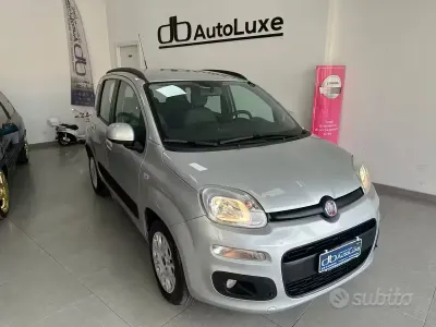 Käytetty Fiat Panda Lounge 75 HP (55 kW) 2014 Harmaa Viistoperä
