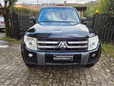 Usata Mitsubishi Pajero Instyle 170 CV (125 kW) 2007 Nero SUV