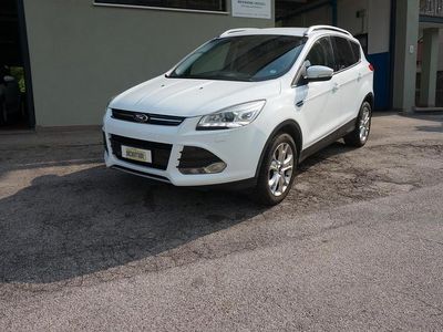Usata Ford Kuga Titanium 140 CV (102 kW) 2013 Bianco SUV
