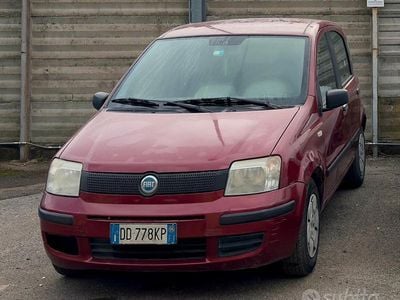 Usata Fiat Panda Active 54 CV (39 kW) 2006 Rosso Utilitaria
