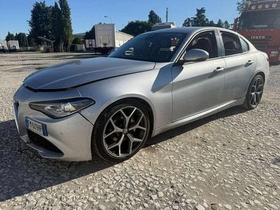 Grigio Usata 2017 Alfa Romeo Giulia Super Berlina | 10.000 € (Super prezzo)
