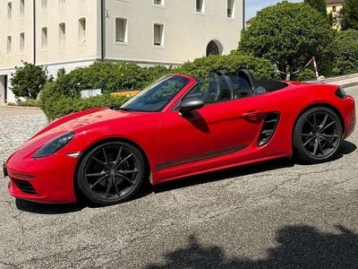 Usata Porsche 718 Boxster T 300 CV (220 kW) 2020 Rosso Cabrio