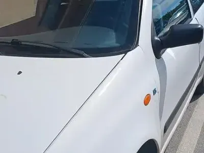 Usata Fiat Punto 54 CV (39 kW) 1998 Bianco Berlina