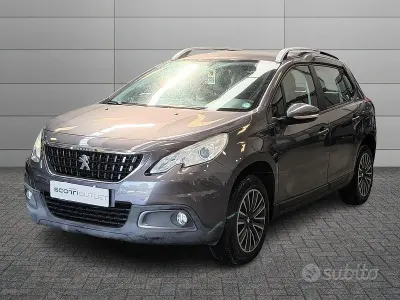 Usata Peugeot 2008 Active 82 CV (60 kW) 2016 Grigio SUV