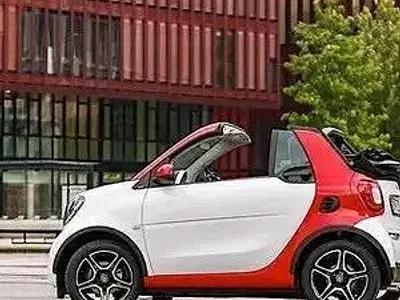 Usata Smart ForTwo Cabrio Passion 90 CV (66 kW) 2019 Bianco Cabrio
