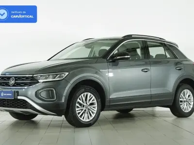 Usata VW T-Roc Life 150 CV (110 kW) 2025 SUV