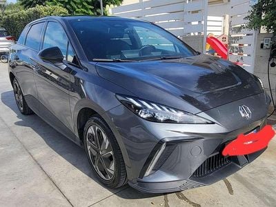 Usata MG MG4 EV Luxury 67 kW (92 CV) 2022 Utilitaria
