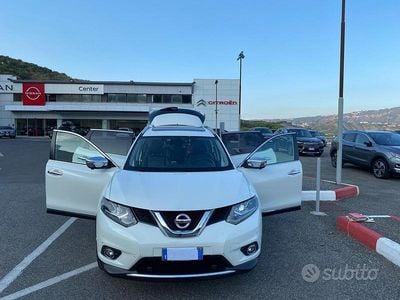 Używany Nissan X-Trail 131 KM (96 kW) 2015 Biały SUV