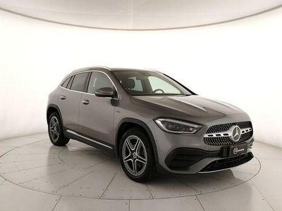 Mercedes GLA250