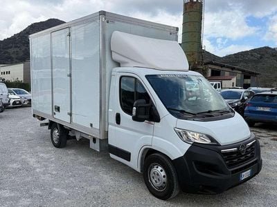 Usata Opel Movano 165 CV (121 kW) 2023 Bianco Furgone