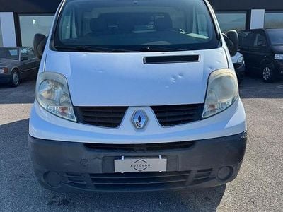 Usata Renault Trafic 114 CV (83 kW) 2009 Bianco Monovolume