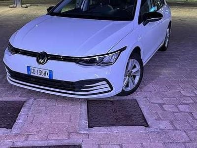 Usata VW Golf VIII Life 150 CV (110 kW) 2020 Berlina