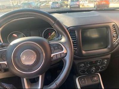 Usata Jeep Compass 120 CV (88 kW) 2018 Grigio SUV