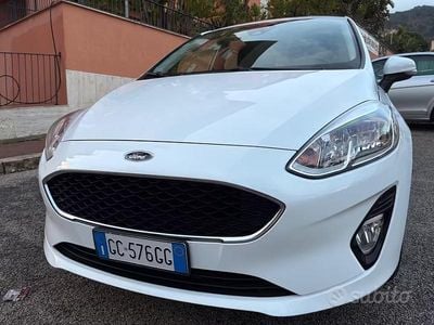 Usata Ford Fiesta 85 CV (62 kW) 2020 Bianco Utilitaria