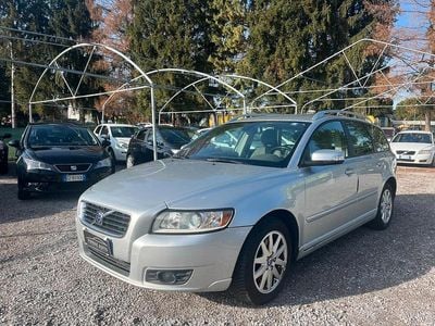 Usata Volvo V50 Kinetic 136 CV (100 kW) 2008 Argento Station wagon