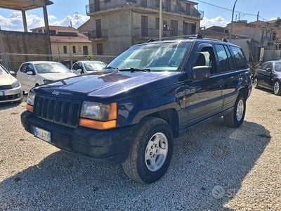 Second-hand Jeep Cherokee