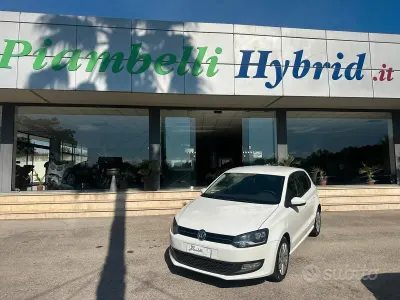 Usata VW Polo Comfortline 75 CV (55 kW) 2012 Bianco Utilitaria