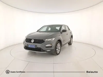 Usata VW T-Roc Style 115 CV (84 kW) 2020 Grigio SUV