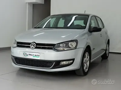 Usata VW Polo 90 CV (66 kW) 2010 Grigio Utilitaria