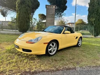 Usata Porsche Boxster 204 CV (150 kW) 1997 Giallo Cabrio