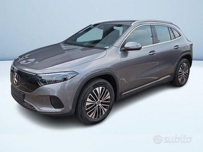 Nuova Mercedes EQA300 Advanced 167 kW (228 CV) 2025 Grigio SUV