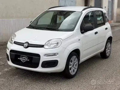 Occasion Fiat Panda 80 ch (58 kW) 2014 Blanc Citadine