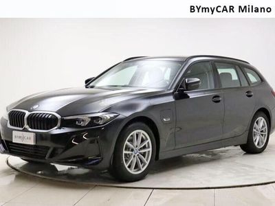 BMW 330e