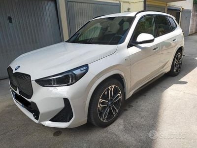Usata BMW iX1 M Sport 67 kW (92 CV) 2024 Bianco SUV