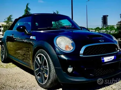 Usata Mini Cooper S Coupé 184 CV (135 kW) 2011 Nero Coupé