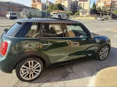 Usata Mini Cooper 116 CV (85 kW) 2016 Verde Utilitaria