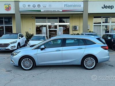 Usata Opel Astra Innovation 110 CV (80 kW) 2018 Blu Station wagon