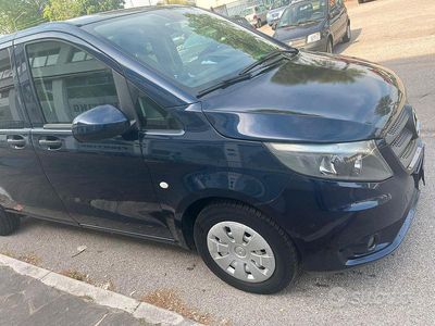 Blu Usata 2016 Mercedes Vito Furgone | 15.000 €