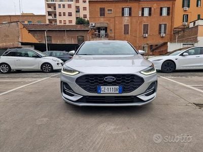 Grigio Usata 2025 Ford Focus ST-Line Berlina | 22.500 € (Ottimo prezzo)