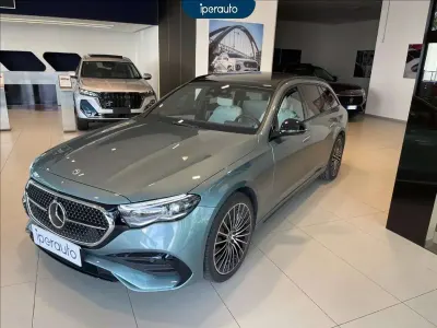 Usata Mercedes E220 Advanced Plus 197 CV (144 kW) 2024 Verde Station wagon