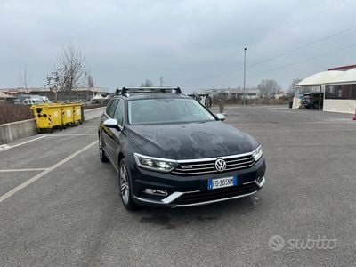 Usata VW Passat Alltrack 190 CV (139 kW) 2016 Nero Station wagon