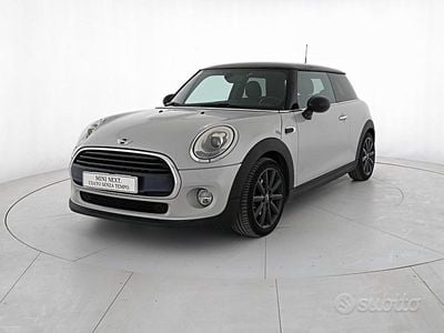 Usata Mini Cooper D 116 CV (85 kW) 2017 Bianco Utilitaria