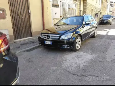 Usata Mercedes C200 136 CV (100 kW) 2008 Nero Station wagon