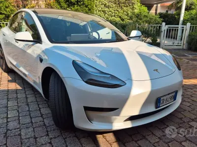 Usata Tesla Model 3 88 kW (120 CV) 2023 Berlina