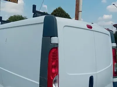 Usata Nissan Primastar 114 CV (83 kW) 2007 Bianco Monovolume