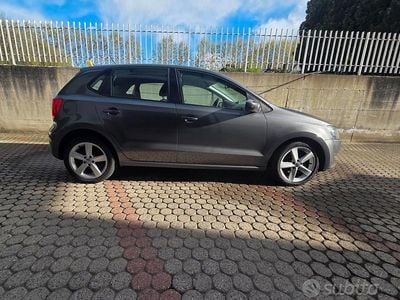 Usata VW Polo 90 CV (66 kW) 2012 Grigio Utilitaria