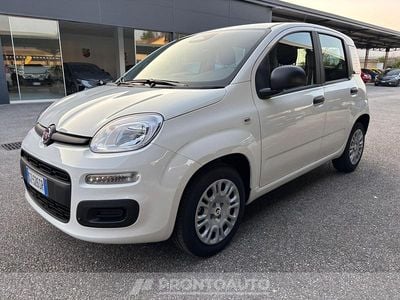 Nuova Fiat Panda Pop 70 CV (51 kW) 2025 Biancotessuto tecno nero Utilitaria