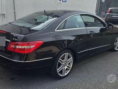 Occasion Mercedes E220 170 ch (125 kW) 2010 Noir Coupé