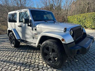 usata Jeep Wrangler 2.8 crd Sahara auto 200cv GANCIO TRAINO