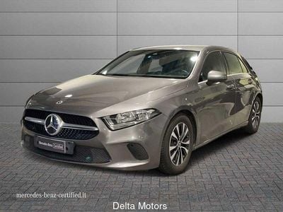 Occasion Mercedes A180 Business 116 ch (85 kW) 2021 Gris Berline