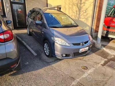 Begagnad Mazda 5 110 HK (80 kW) 2008 Grå Minibuss