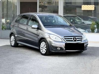 Usata Mercedes B200 Chrome 140 CV (102 kW) 2007 Grigio Monovolume